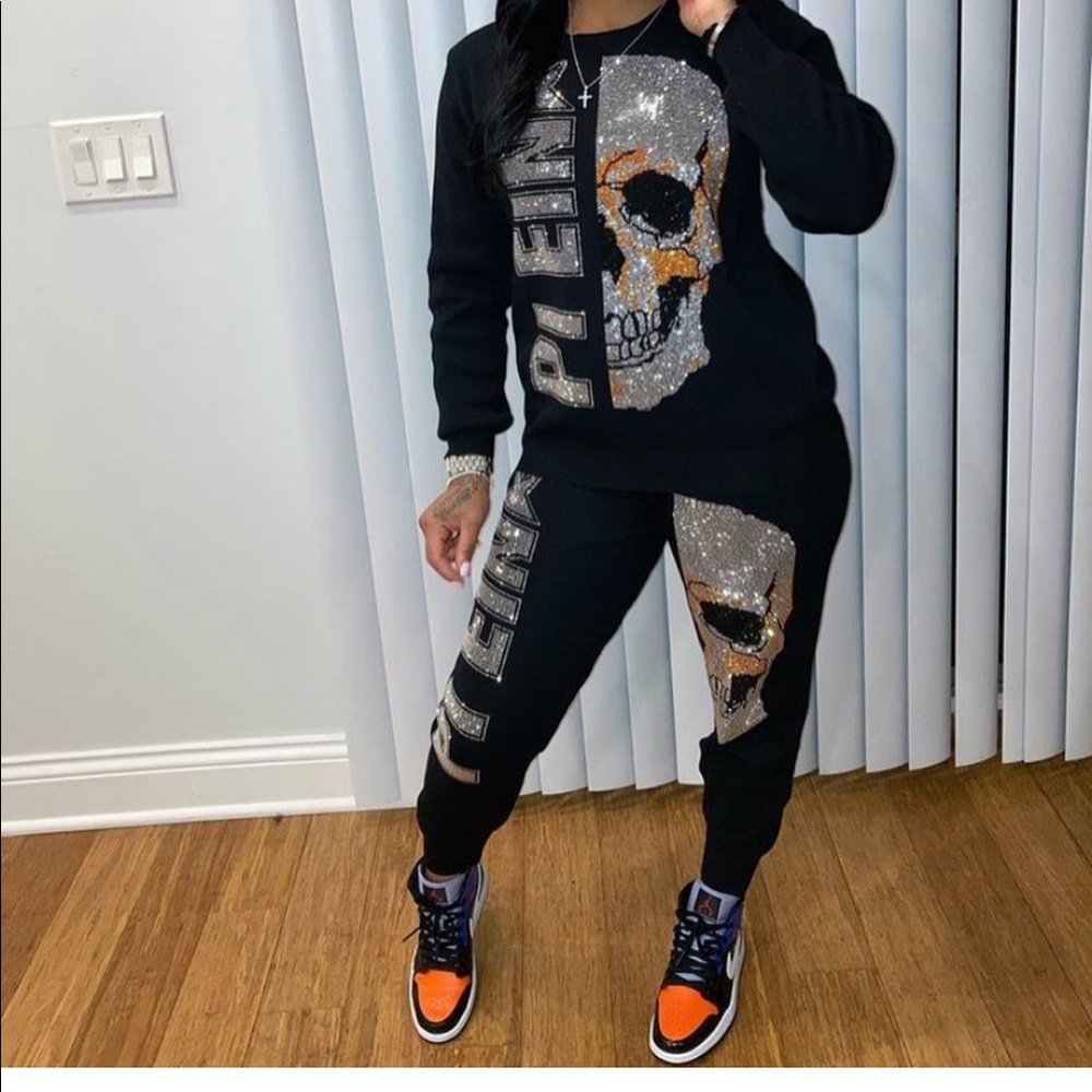 Bling skull sweatsuit